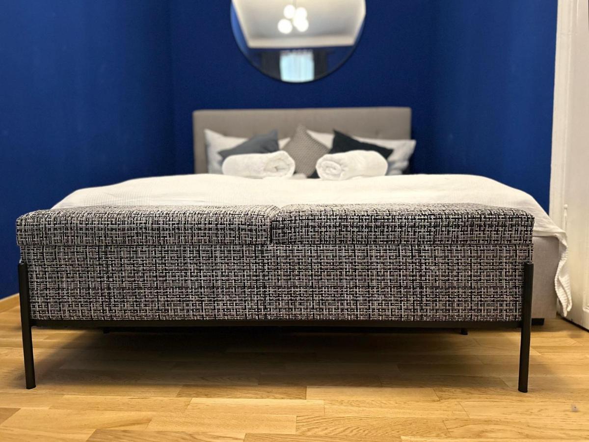 City Apartment - 2 Min To U1 Reumannplatz فيينا المظهر الخارجي الصورة